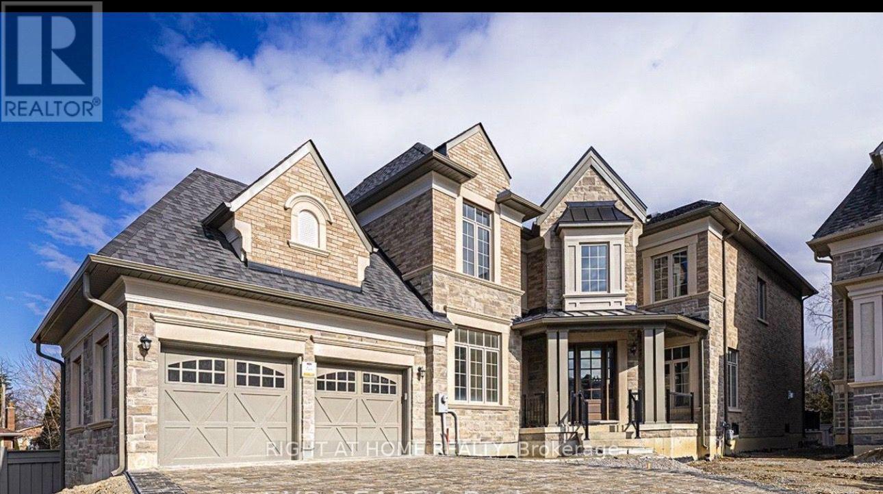 15 BECKY CHEUNG COURT, Toronto (Newtonbrook East)