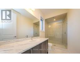 15 Becky Cheung Court, Toronto, ON M2M2E7 Photo 12