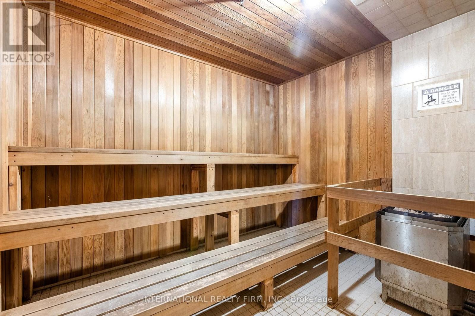 323- 4064 Lawrence Avenue East, Toronto, ON photo 37
