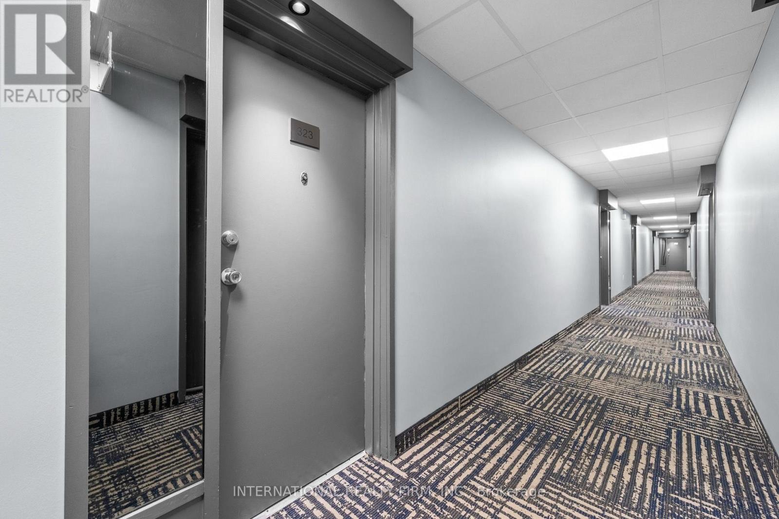 323- 4064 Lawrence Avenue East, Toronto, ON photo 6