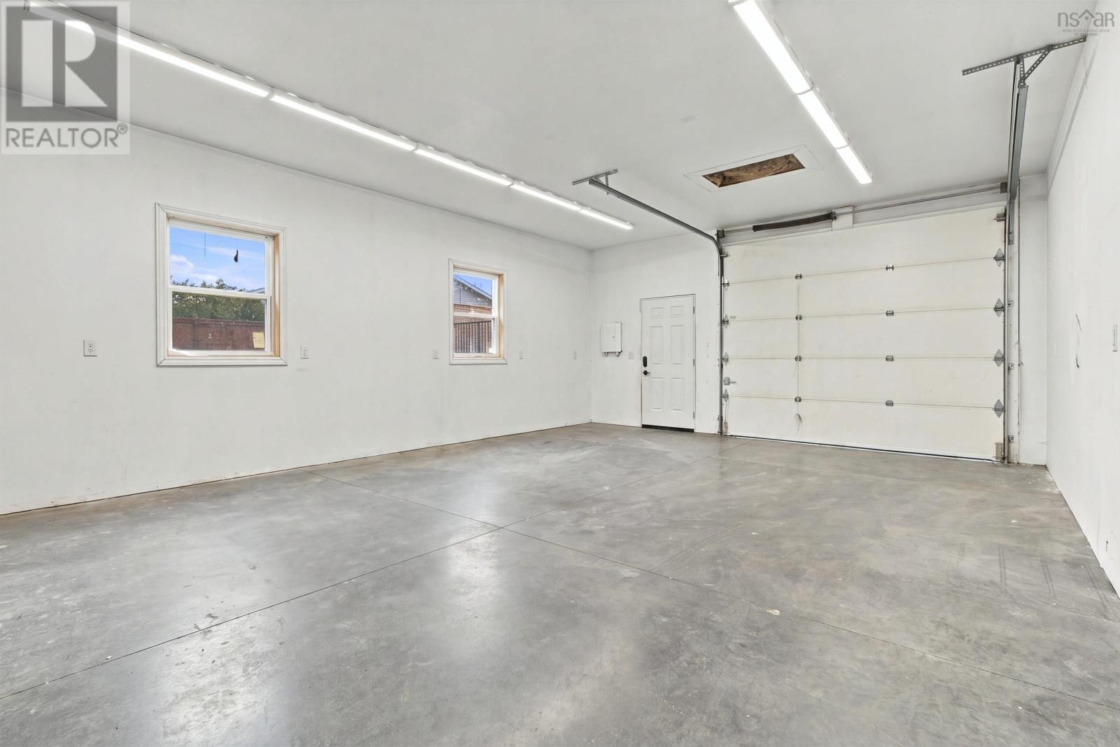 21 Gammon Crescent, photo 40