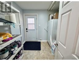 18 Bushey Avenue, Essa, ON L3W0L2 Photo 15