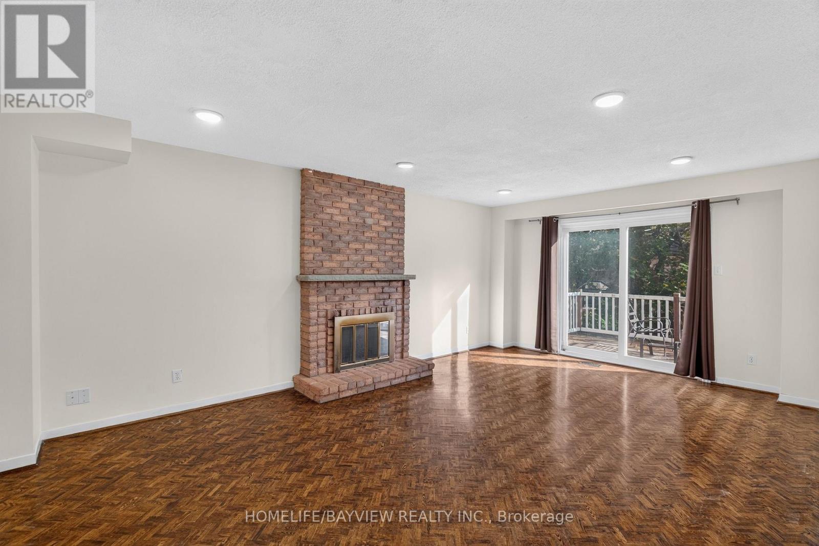MAIN AND SECOND - 183 OLD SURREY LANE, Richmond Hill (South Richvale) — photo 10