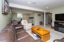 75 E. Fotheringham Drive, Brandon, MB R7B3A7 Photo 15
