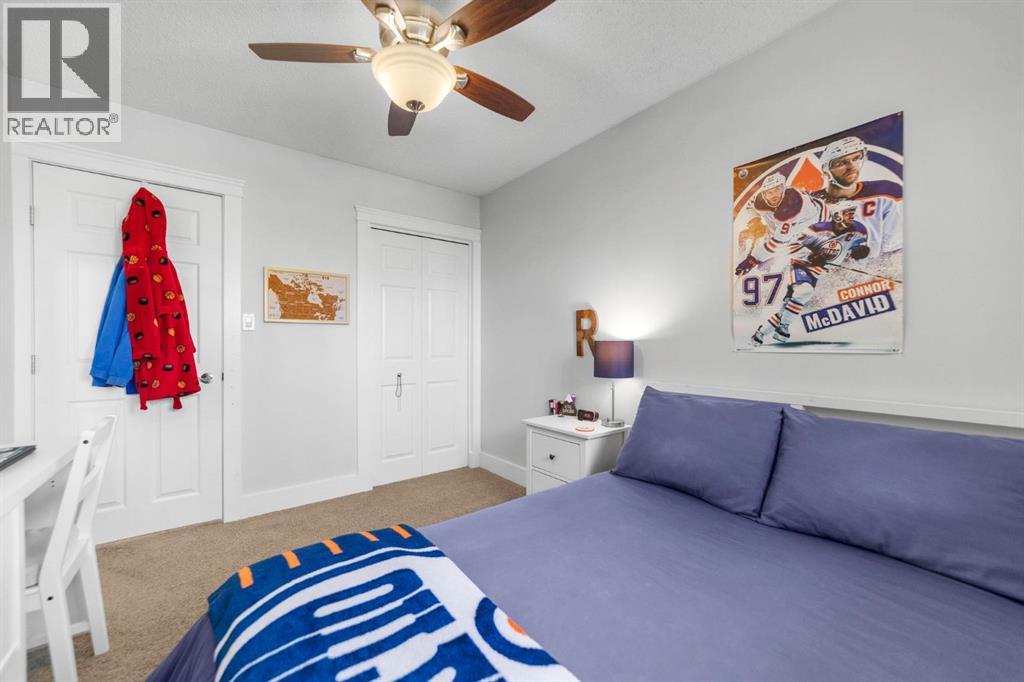 6310 43A Avenue Close, Camrose — photo 24