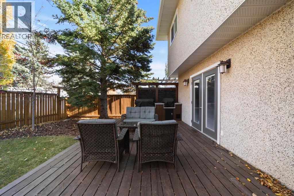 6310 43A Avenue Close, Camrose — photo 33