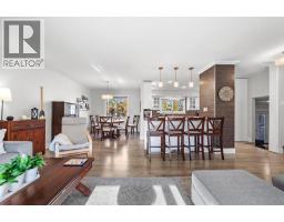 4pc Bathroom - 6310 43a Avenue Close, Camrose, AB T4V3N3 Photo 8