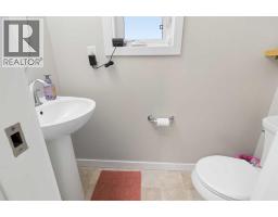 3pc Bathroom - 923 Maydell Palmer Vista N, Lethbridge, AB T1H7B7 Photo 14