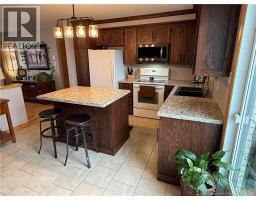 Kitchen/Dining room - 698 4th Avenue, Grand Sault/grand Falls, NB E3Z1A2 Photo 12