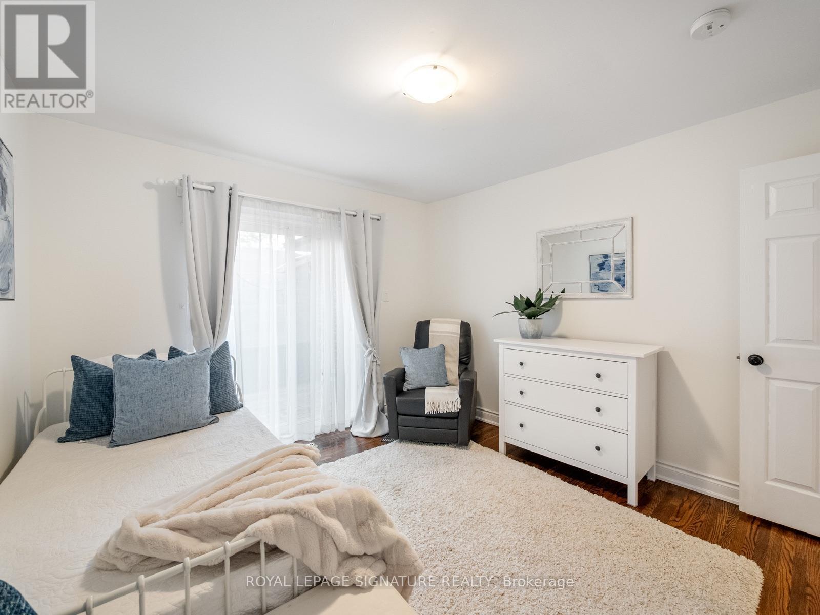 160 Holmcrest Trail, Toronto, ON photo 22