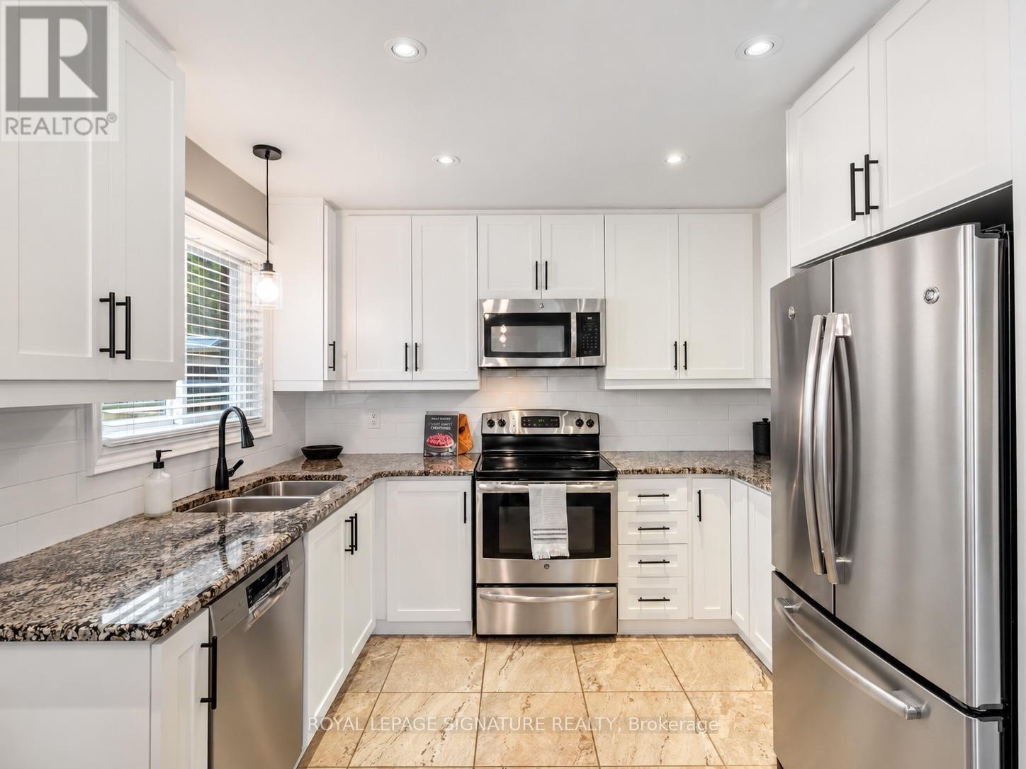160 Holmcrest Trail, Toronto, ON photo 7
