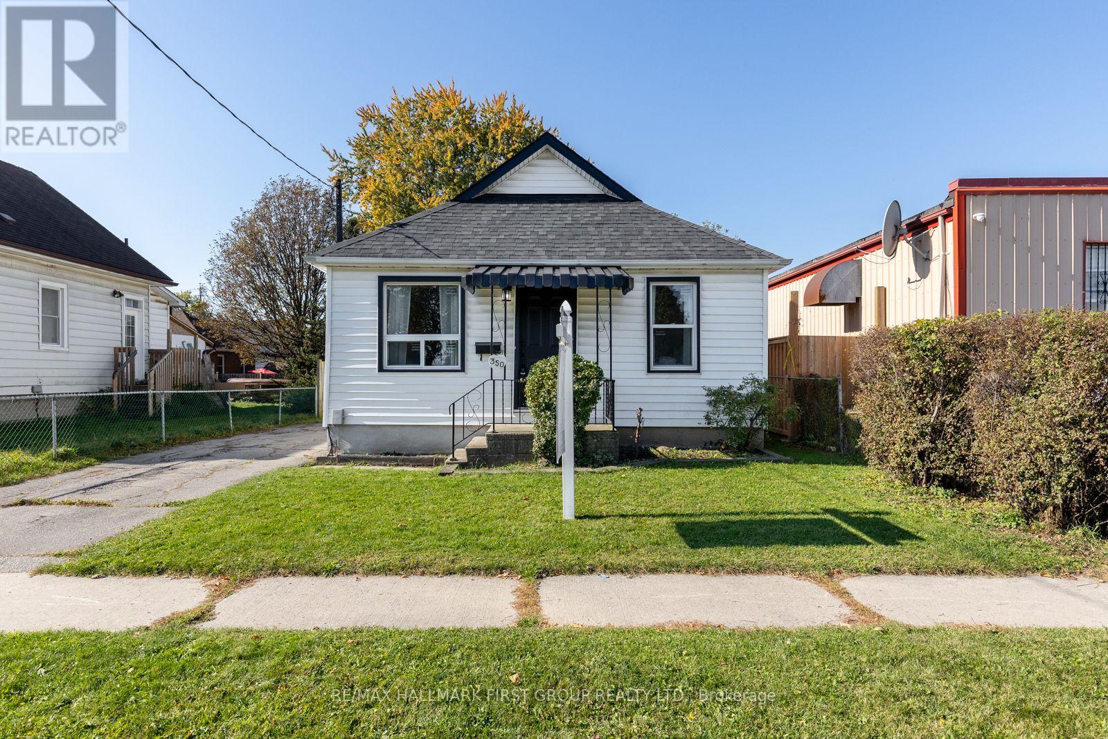 350 Oshawa Boulevard South, Oshawa, ON photo 3