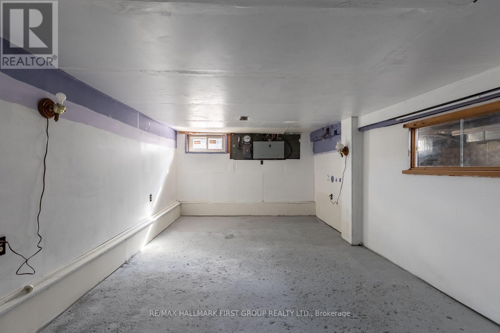 350 Oshawa Boulevard South, Oshawa, ON photo 35