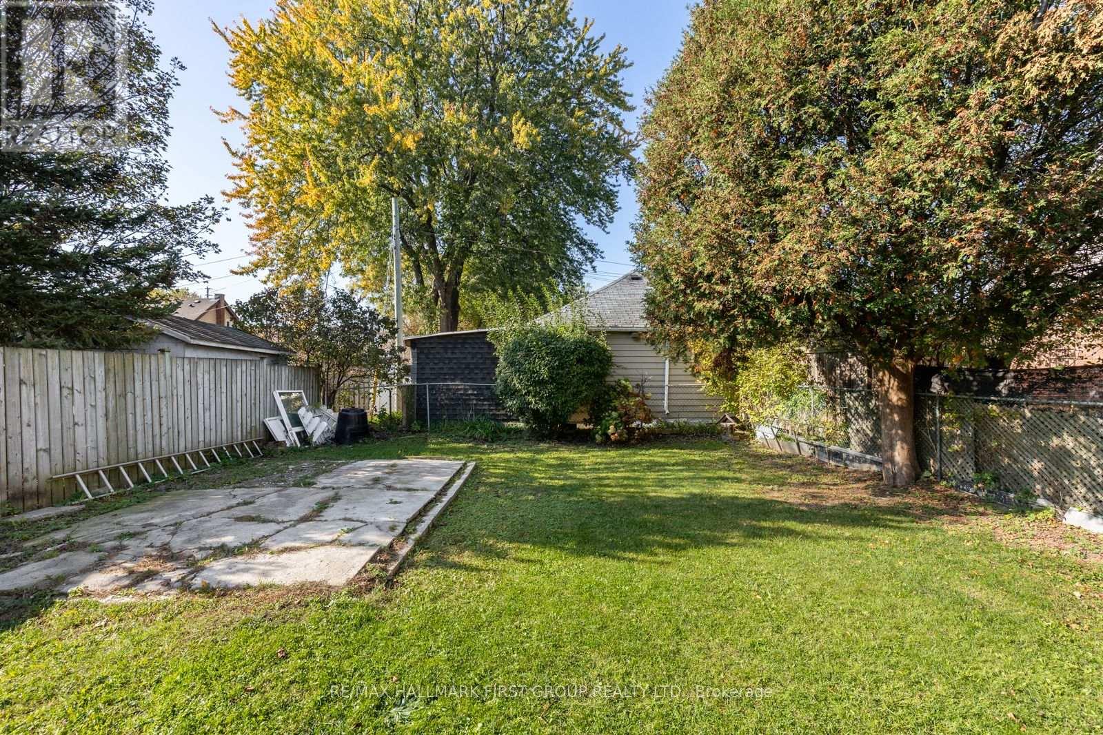 350 Oshawa Boulevard South, Oshawa, ON photo 40