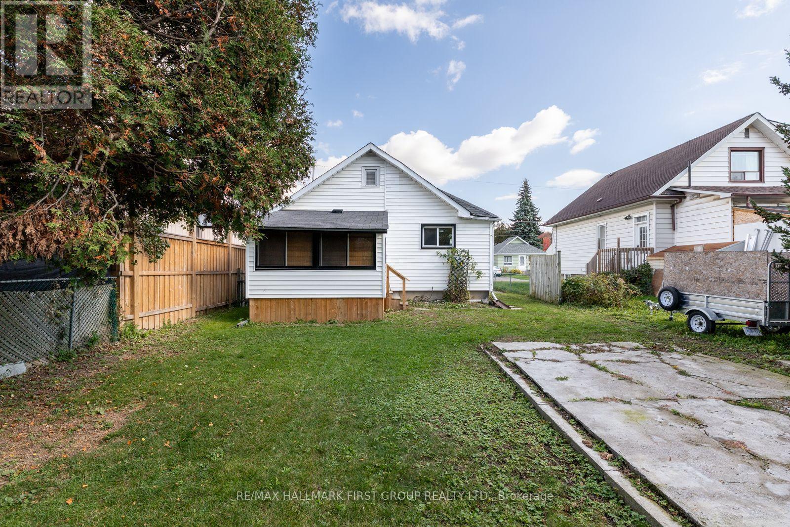 350 Oshawa Boulevard South, Oshawa, ON photo 42