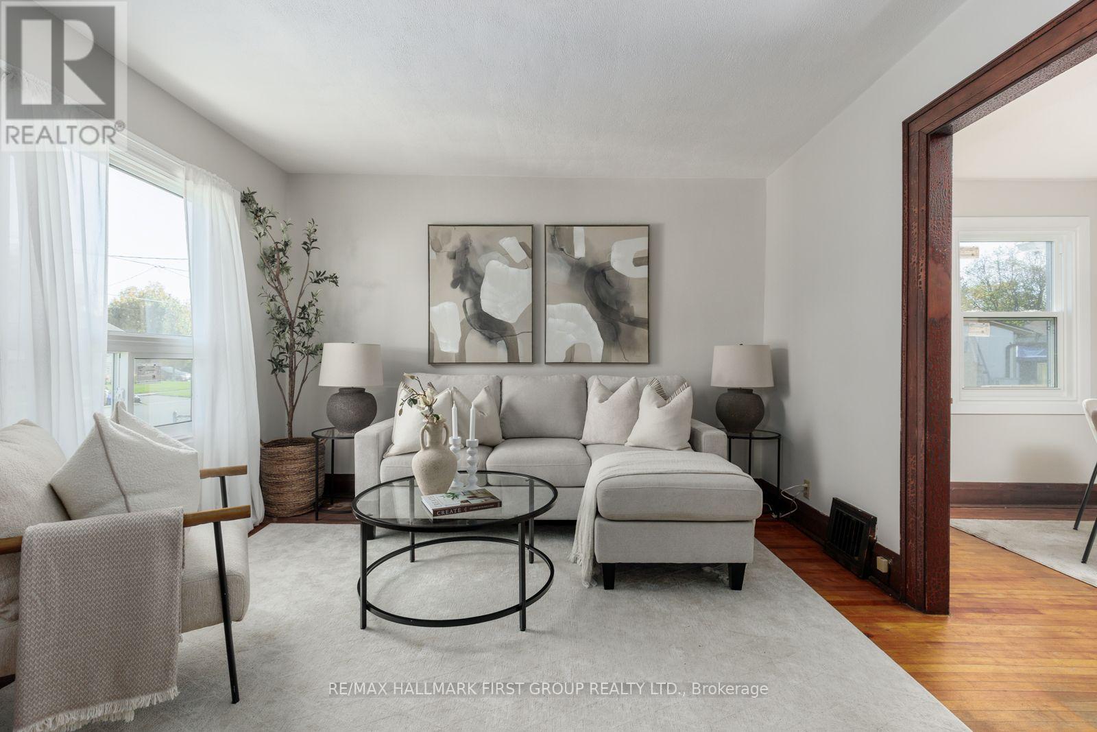 350 Oshawa Boulevard South, Oshawa, ON photo 5
