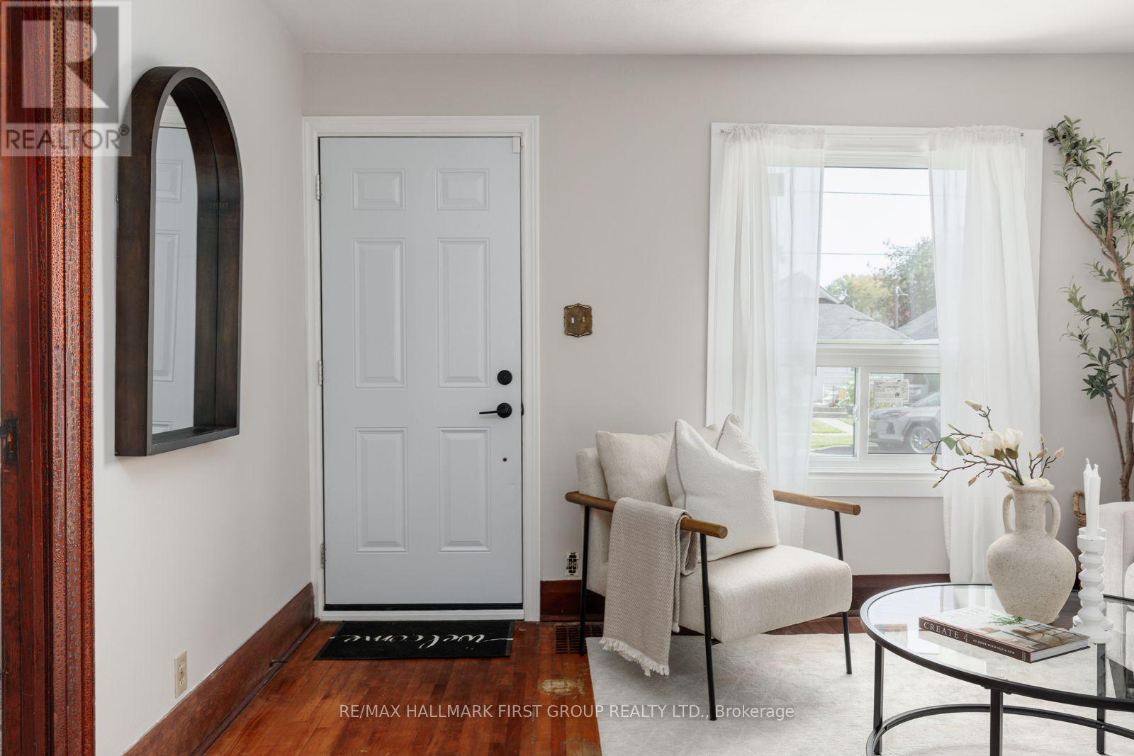 350 Oshawa Boulevard South, Oshawa, ON photo 7