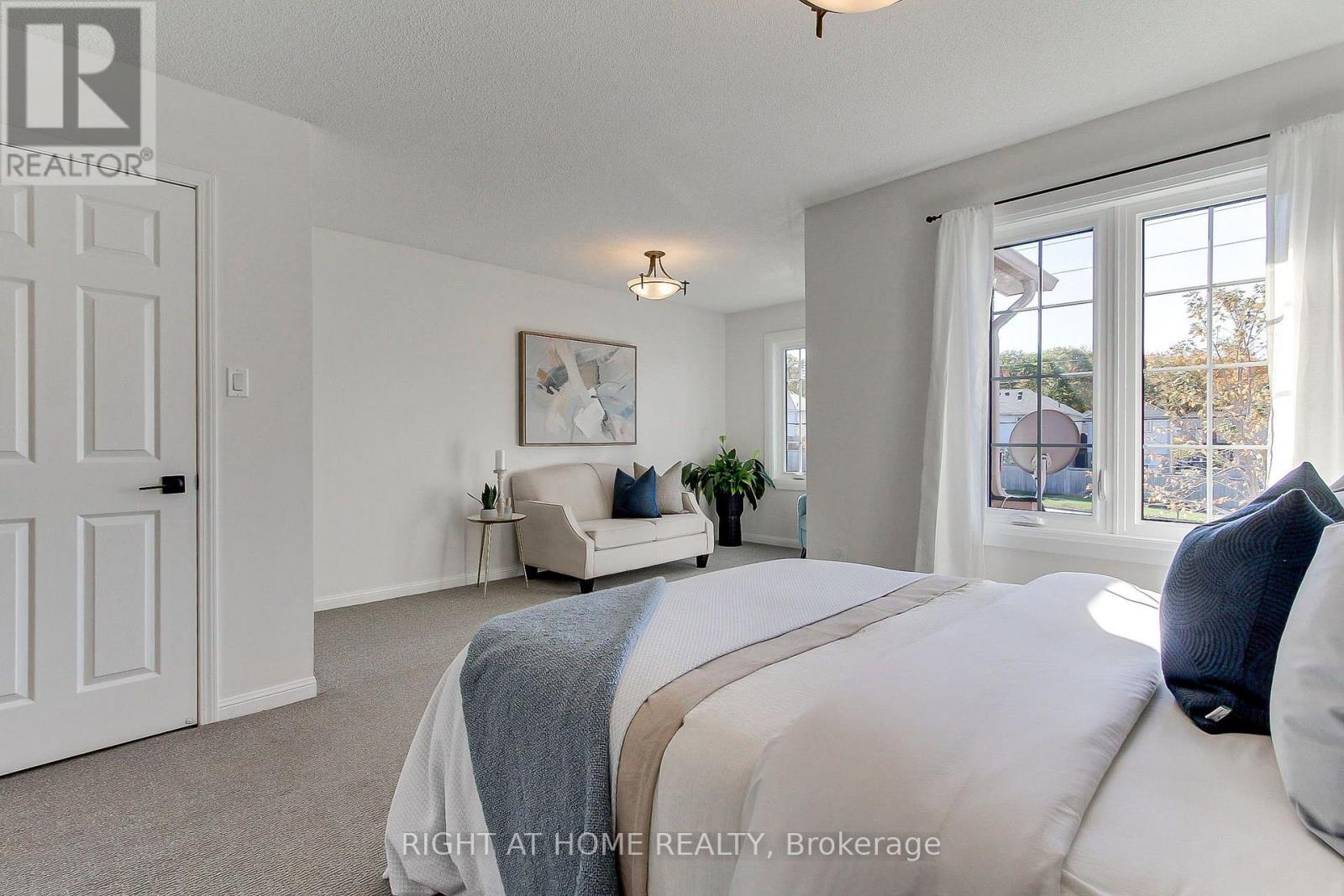 371 Ferndale Drive, Barrie, ON photo 18