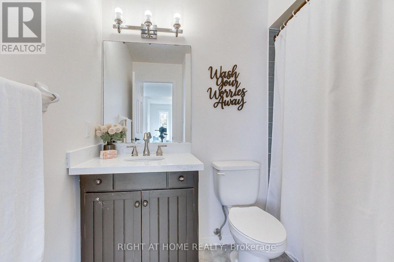 371 Ferndale Drive, Barrie, ON photo 22