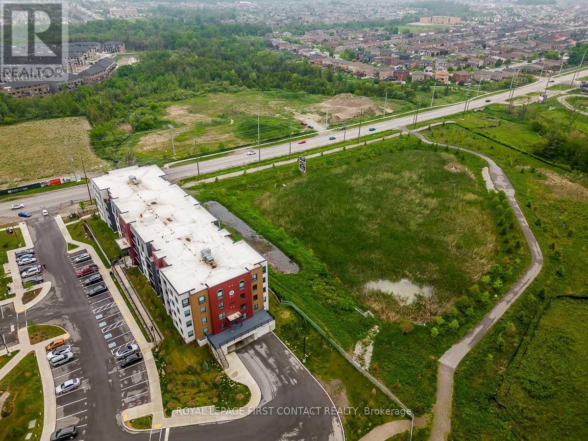 207- 1 Chef Lane, Barrie, ON photo 2