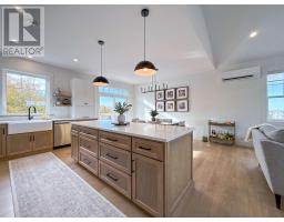 Bath (# pieces 1-6) - 58 Mcgregor Drive, Stratford, PE C1B1K9 Photo 8
