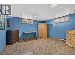 698 Northwest Road, photo 21