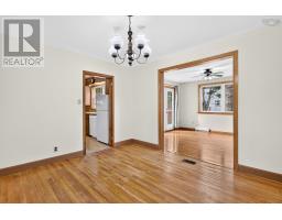 Den - 37 Lawson Avenue, Dartmouth, NS B2W2Z2 Photo 10