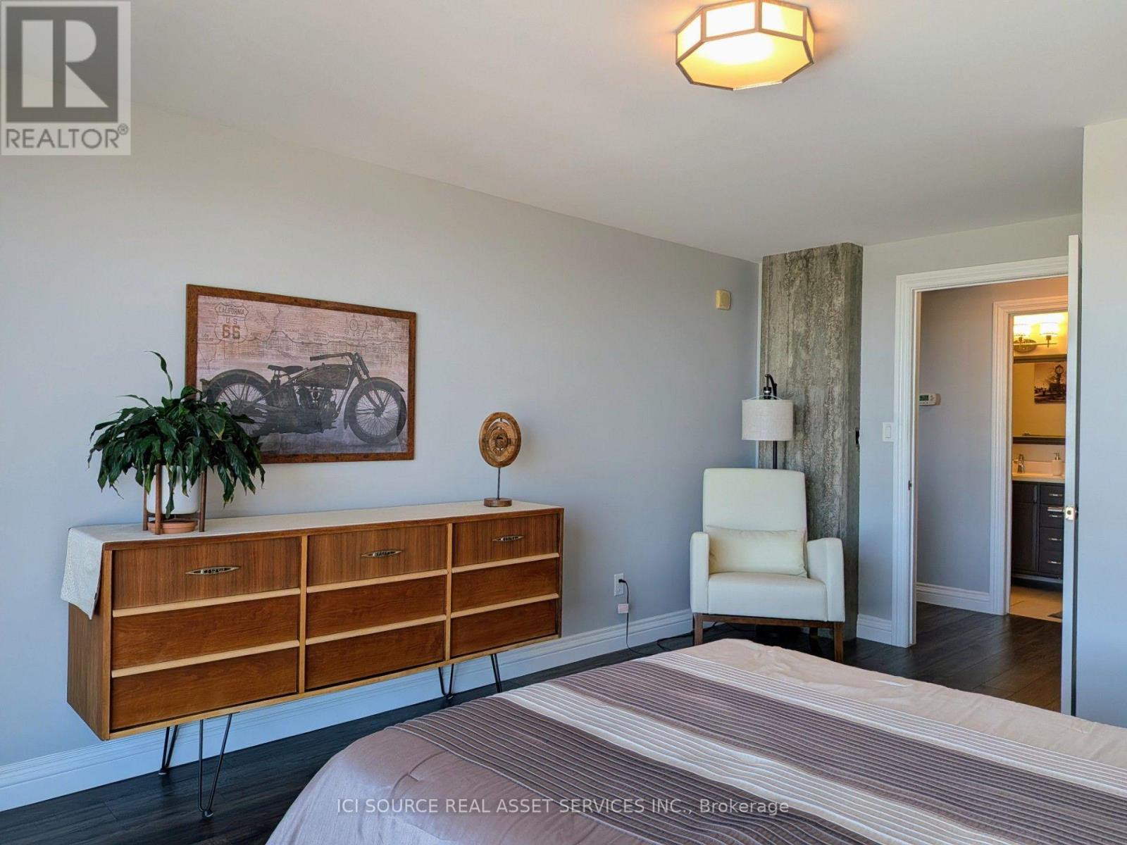 404- 2175 Wyandotte Street East, Windsor, ON photo 22