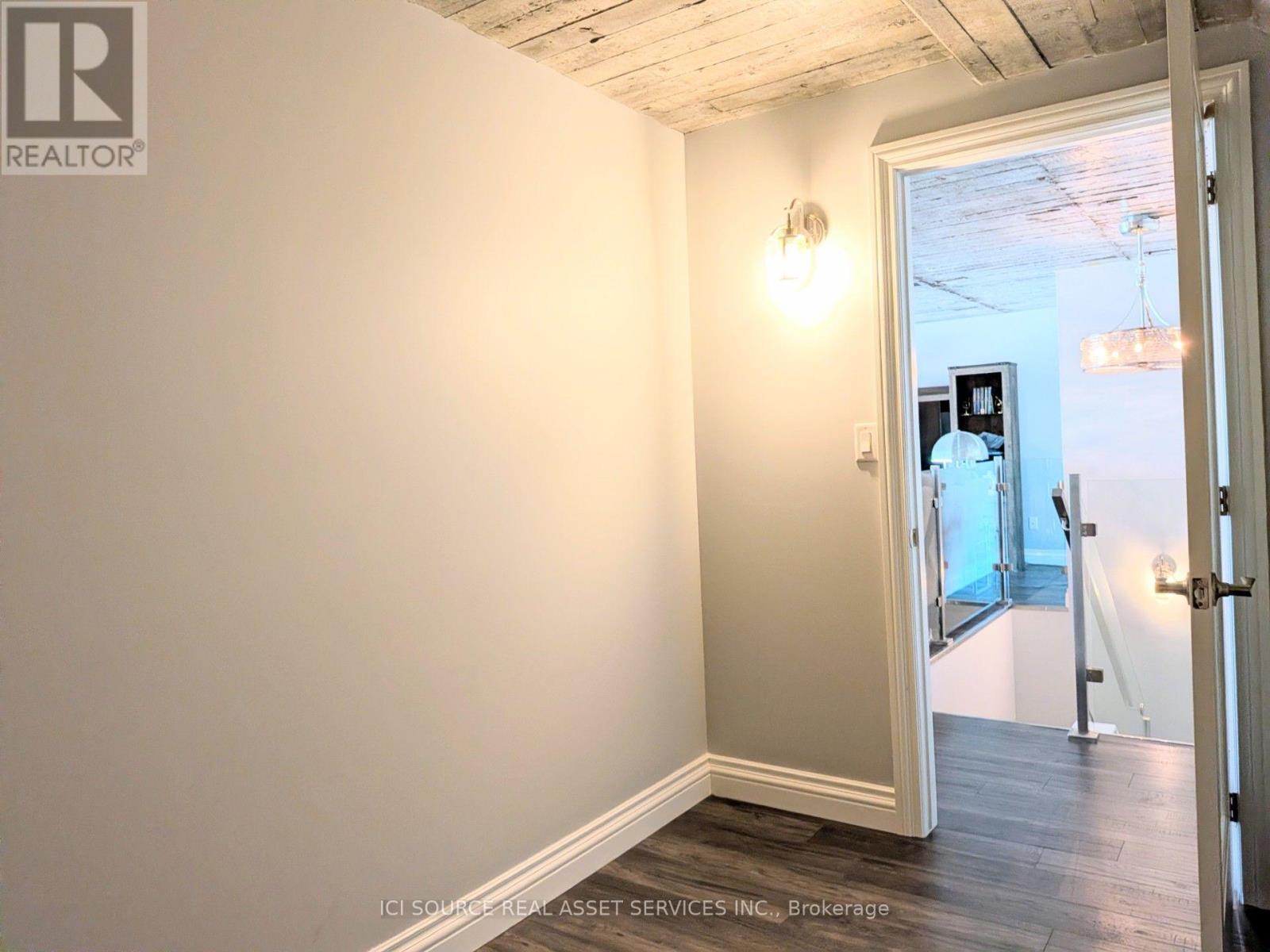 404- 2175 Wyandotte Street East, Windsor, ON photo 35
