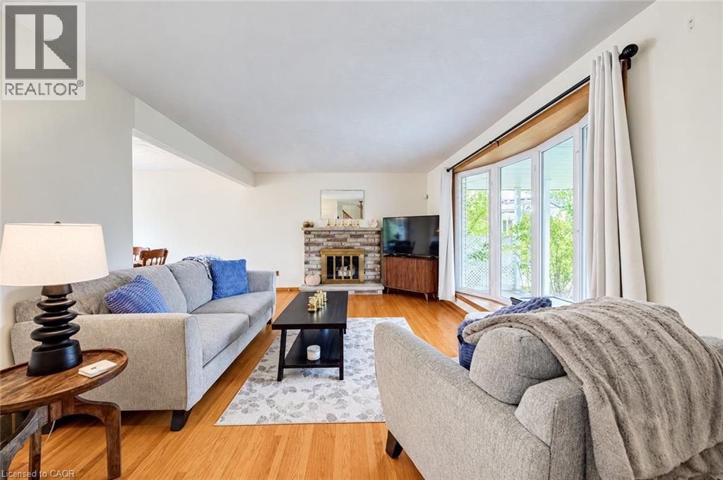 105 DORSET Road - 13