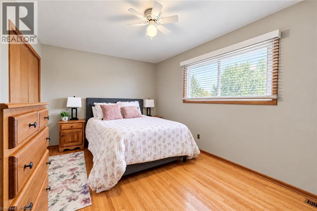 105 DORSET Road - 25
