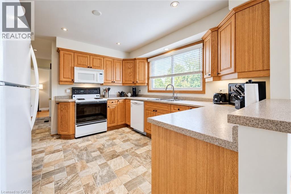 105 DORSET Road - 18