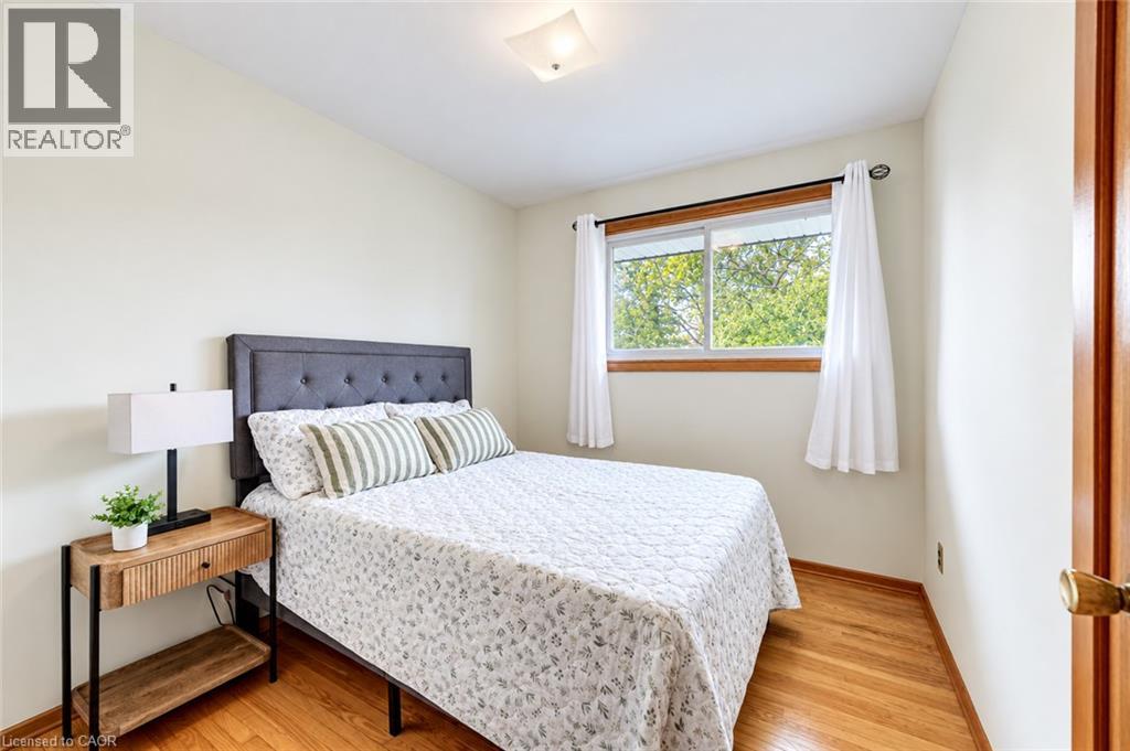 105 DORSET Road - 27