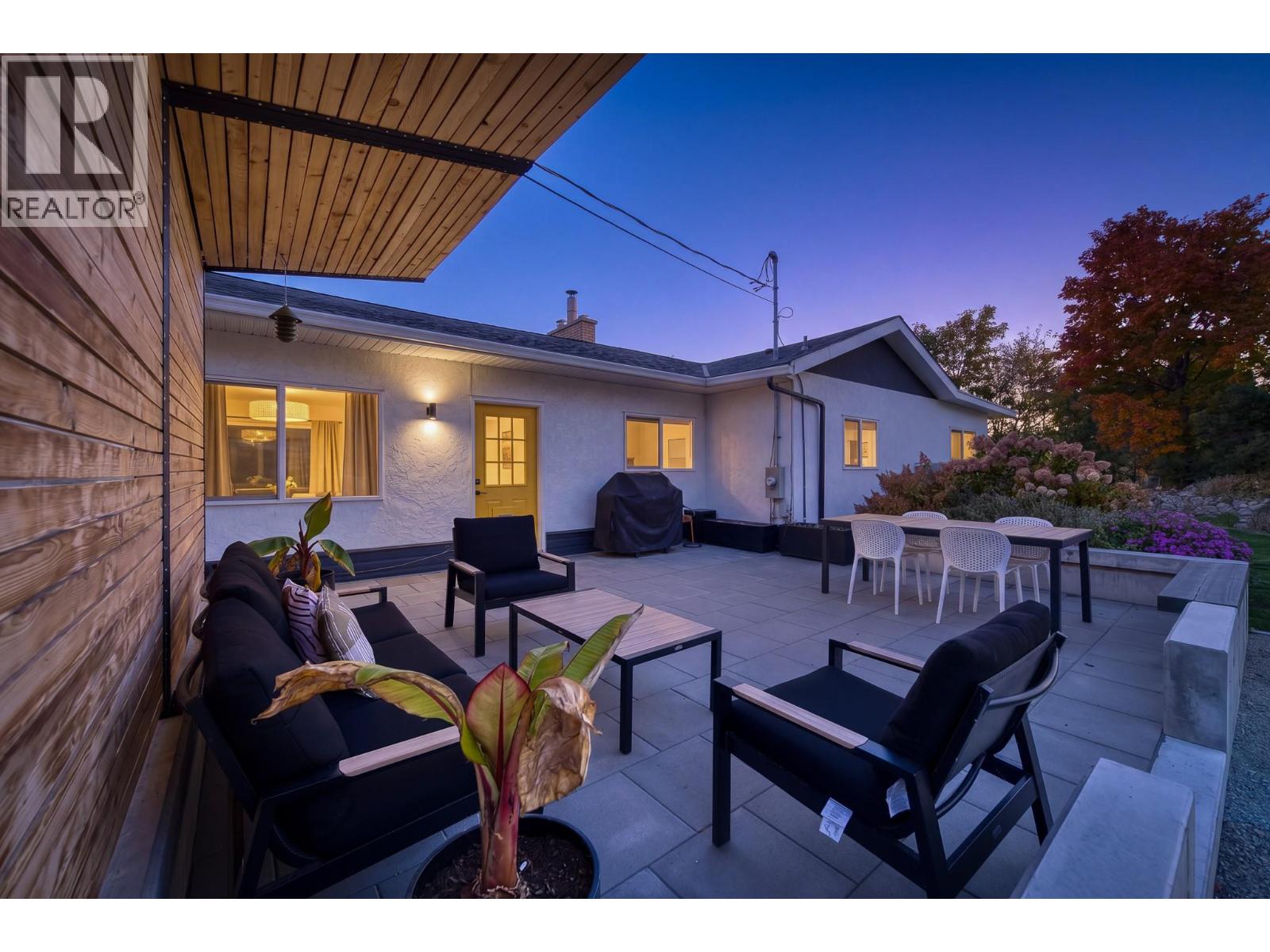 398 Upper Bench Road S, Penticton - Image 1