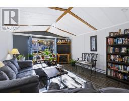 15 Woodlawn Drive, Amherst, NS B4H4K5 Photo 12