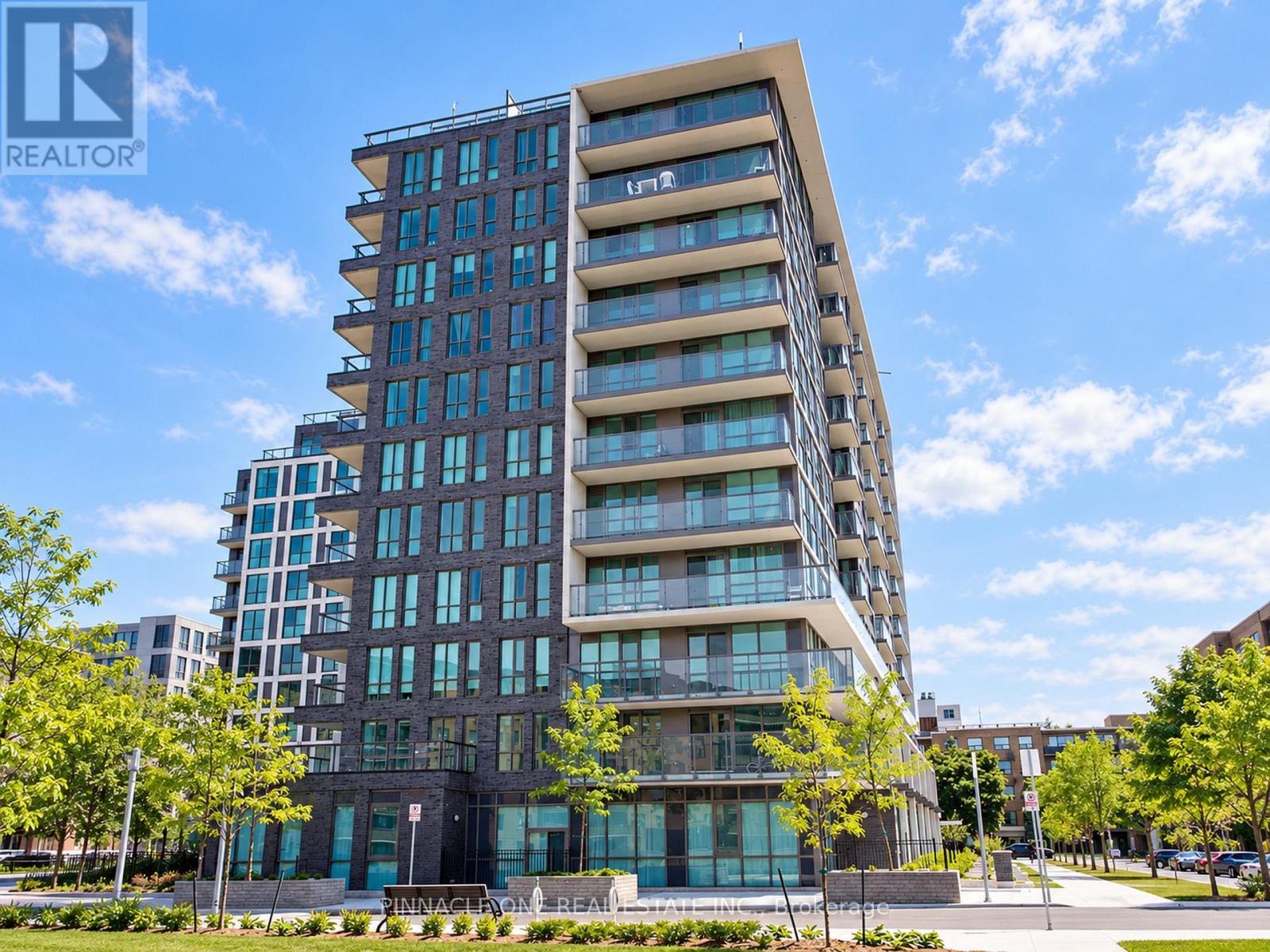910- 80 ESTHER LORRIE Drive, Toronto, ON photo 2