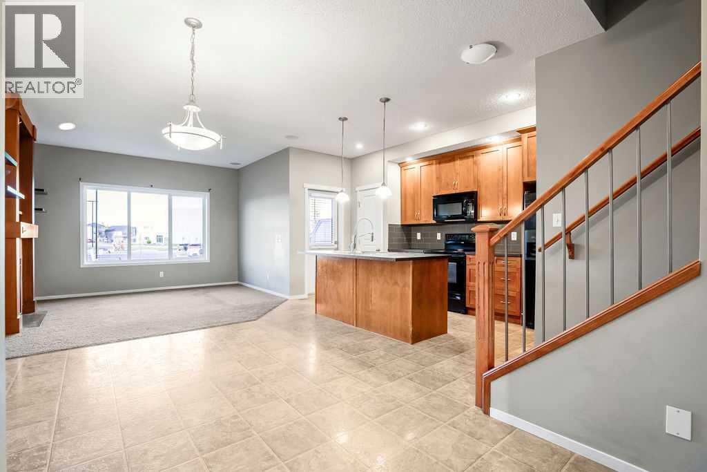 126 River Heights Crescent, Cochrane — photo 4