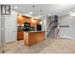 3pc Bathroom - 126 River Heights Crescent, Cochrane, AB T4C0J5 Photo 10