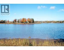 40 Au Bord de l'Eau Road, photo 3