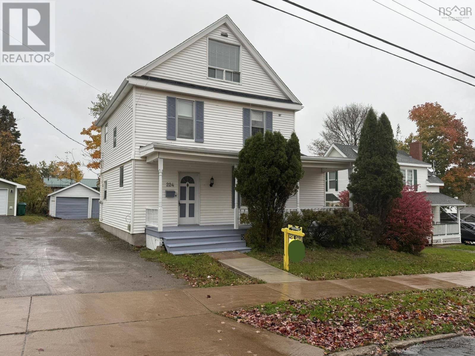 224 Elm