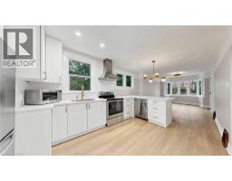 4pc Bathroom - 59 Longwood Road N, Hamilton, ON L8S3V2 Photo 6