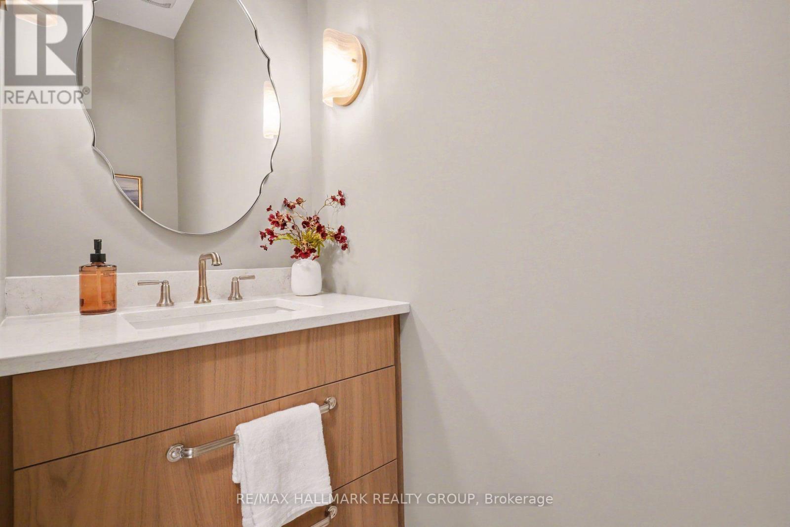 Images are to showcase builder finishes only