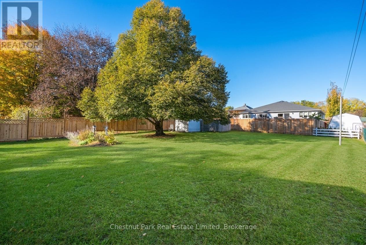 12 Spring Street, Prince Edward County, ON photo 25
