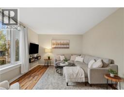 Dining room - 46 Chesterton Lane, Guelph, ON N1E6S8 Photo 9