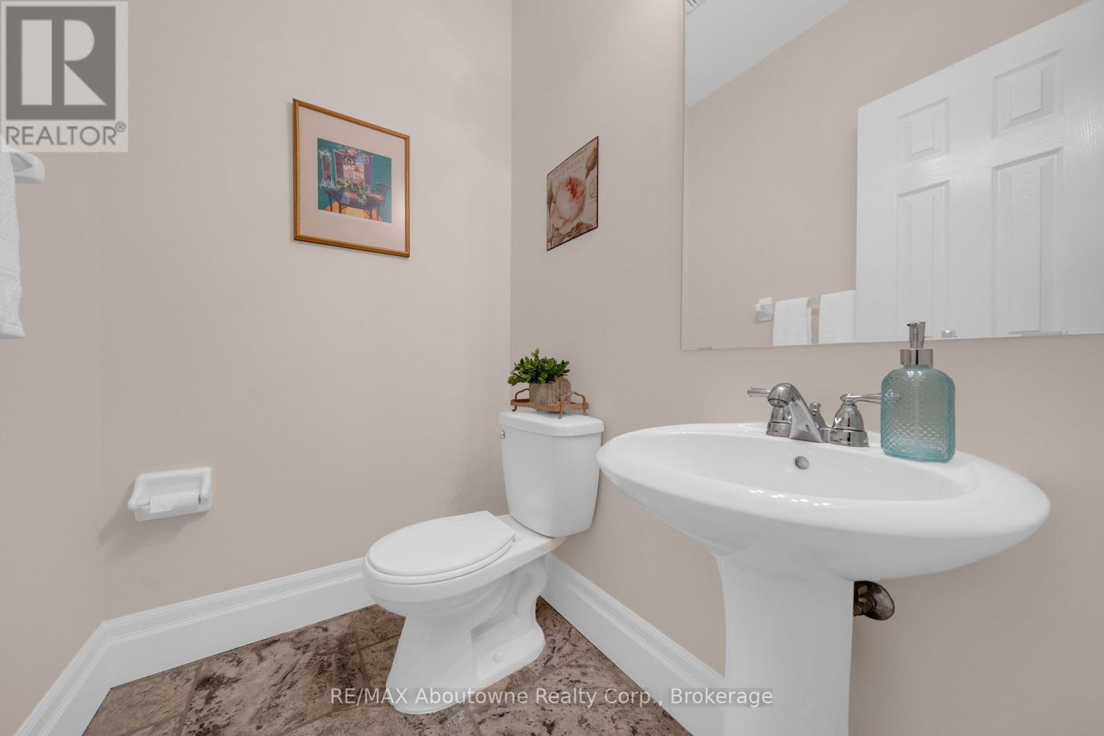 2403 MARINE DRIVE - 15