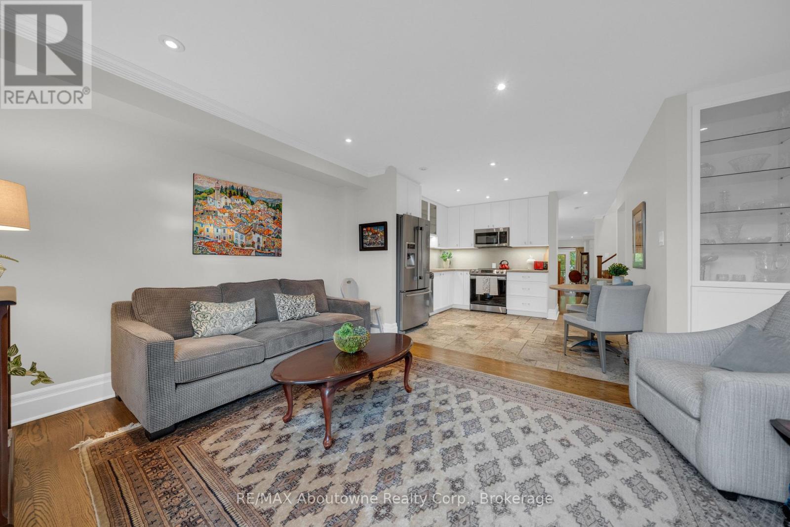 2403 MARINE DRIVE - 23