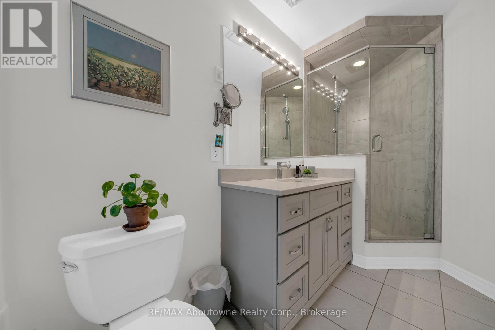 2403 MARINE DRIVE - 39
