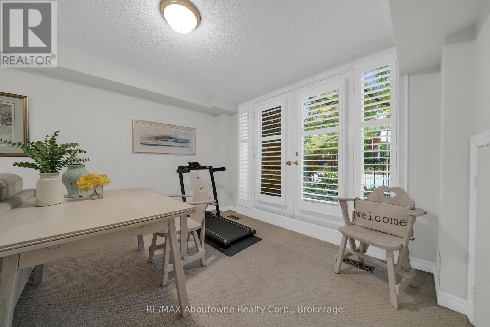 2403 MARINE DRIVE - 44