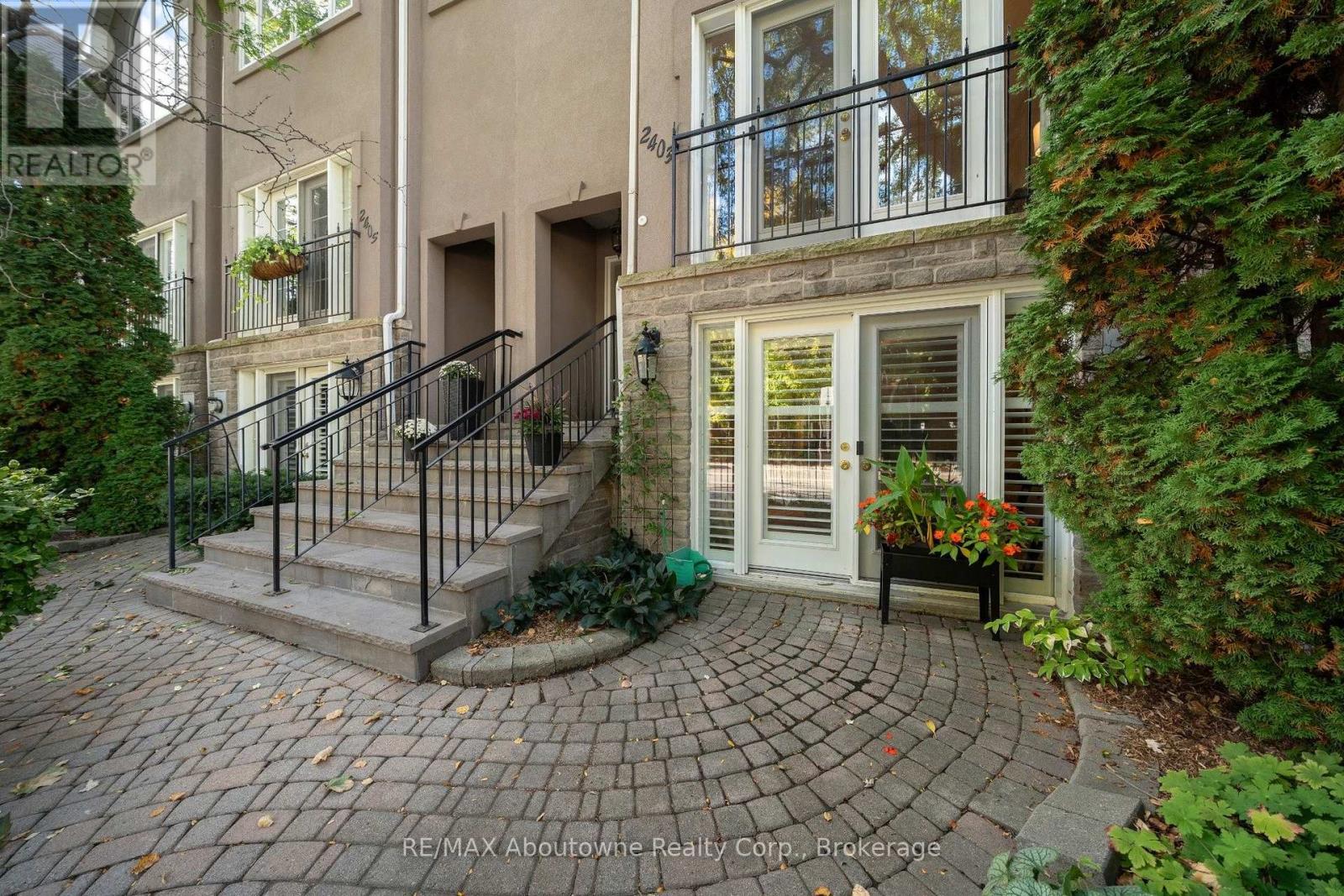 2403 MARINE DRIVE - 47