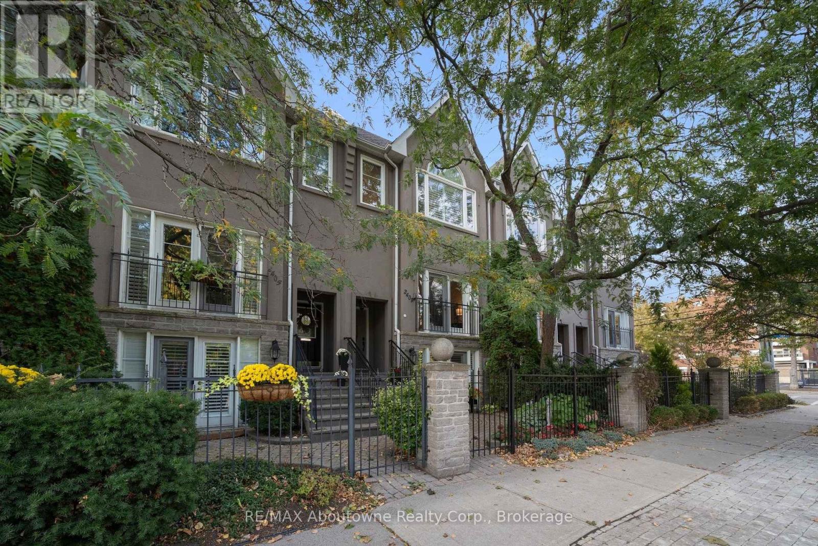2403 MARINE DRIVE - 48